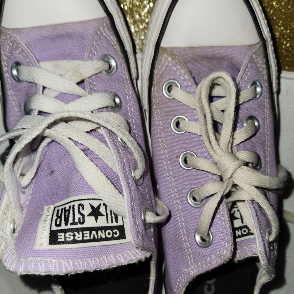 LILAC CHUCK TAYLOR ALL*STAR SZ 5